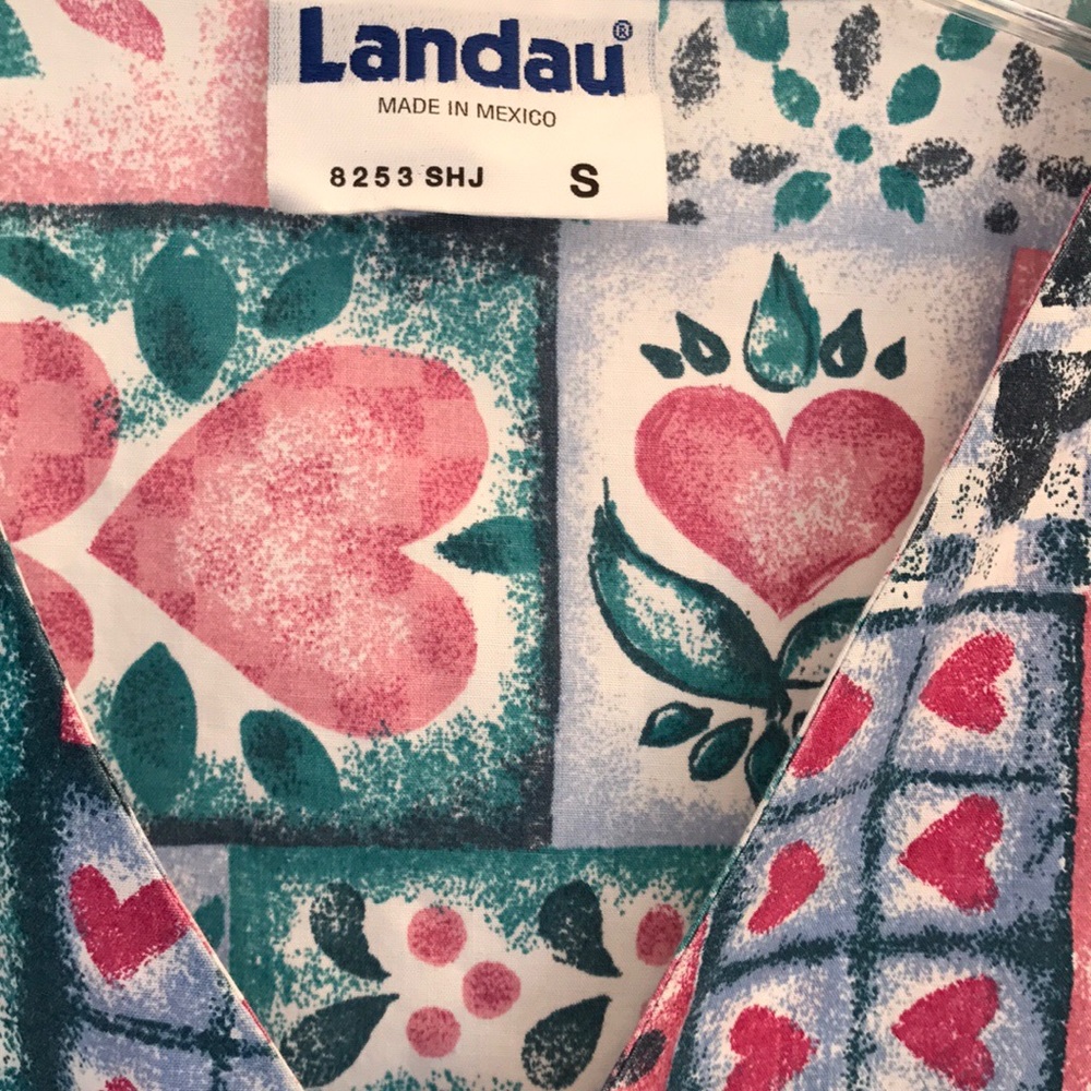 ๐ฉ๐ผโโ๏ธ๐ Scrub Top ๐ฉ๐ผโโ๏ธ๐ - Picture 3 of 4